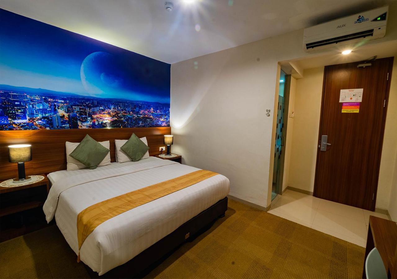 Miyanna Hotel Медан Экстерьер фото