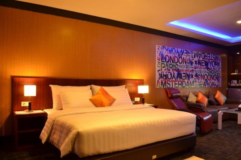 Miyanna Hotel Медан Экстерьер фото